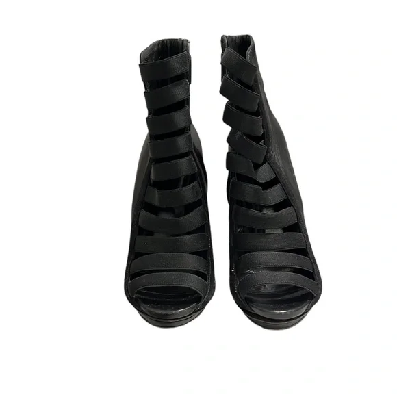 Gucci Black Elastic And Leather Isadora Gladiator Booties Size 39 - Picture 2 of 15